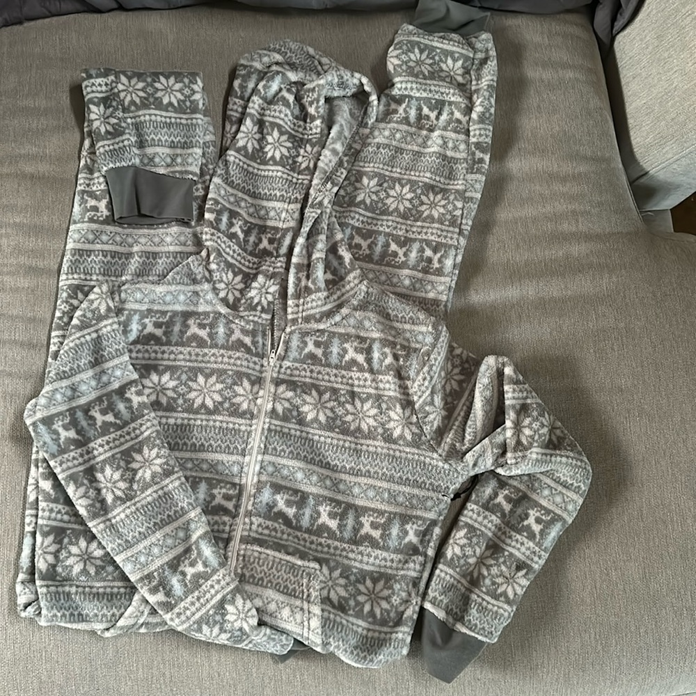 Forever 21 holiday comfy onesie